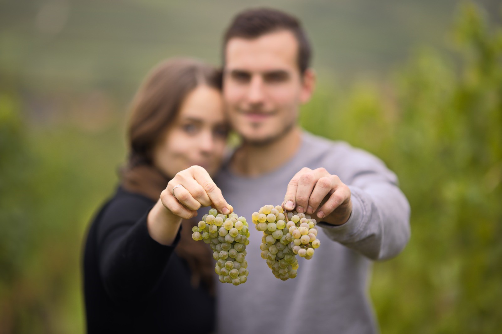 Lena und Sebastian by Weingut Baum Trauben