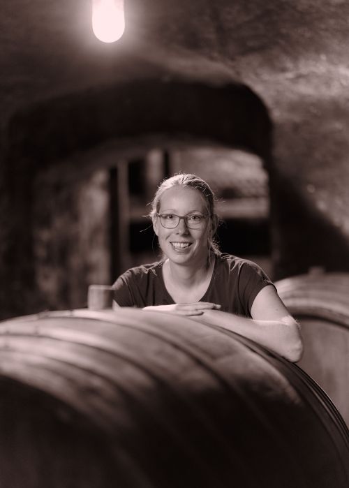 Weingut Axel Bauer zwei lachende Winzer
